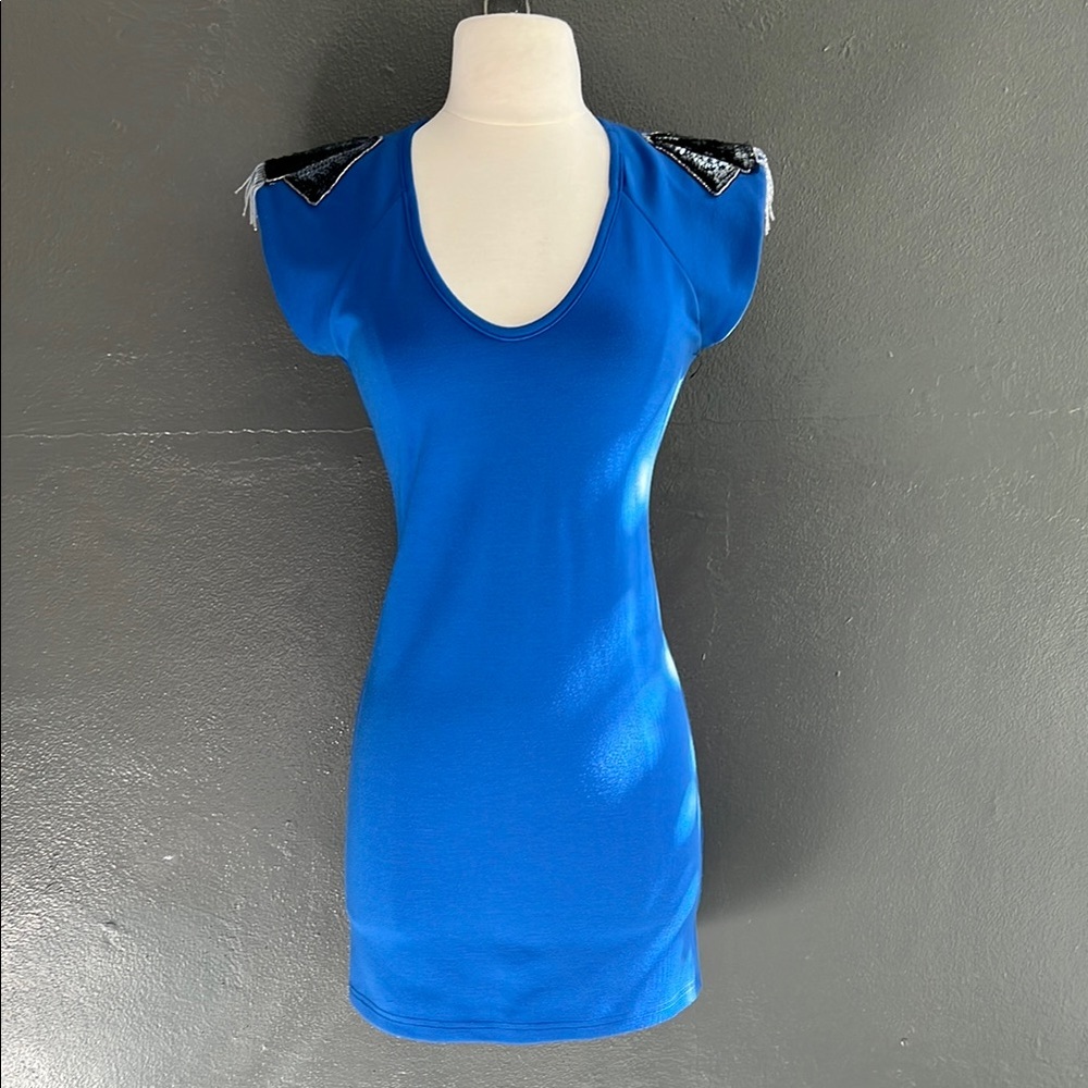 Renée London Vibrant Blue Top